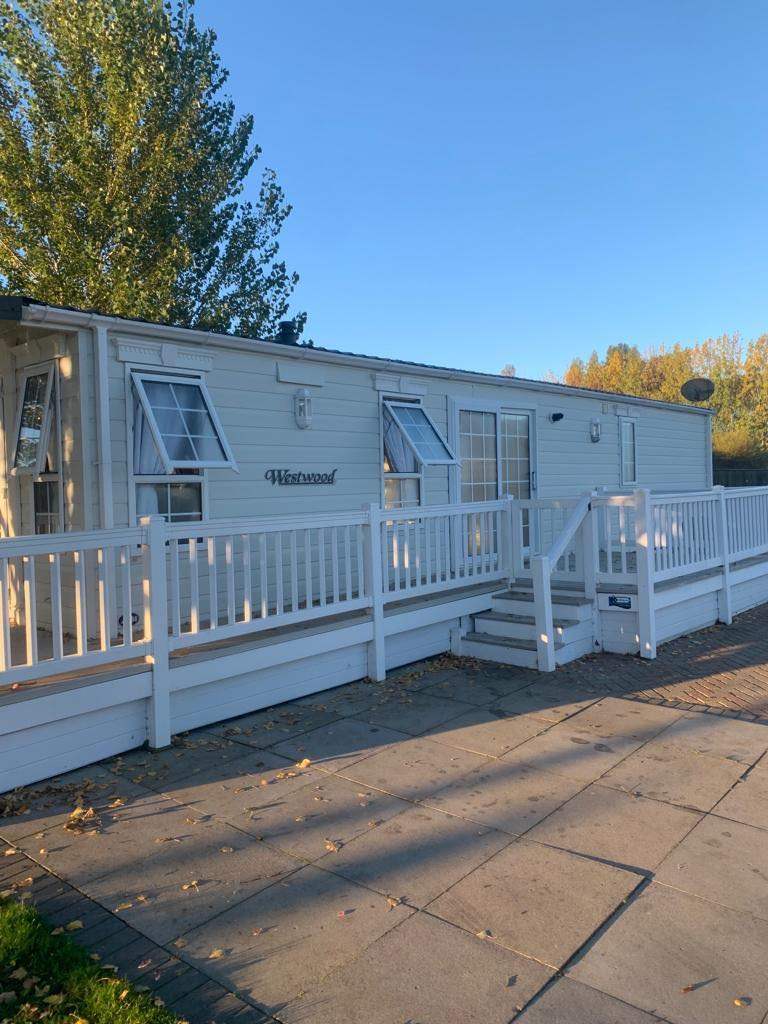 Static caravan rental 