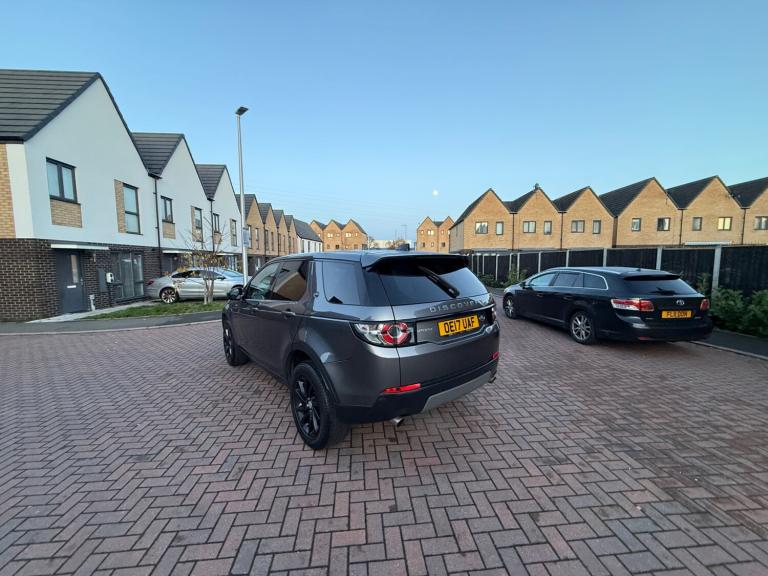 2017 Land Rover Discovery Sport 2.0 TD4 180 SE Tech 5dr Auto ESTATE Diesel Automatic