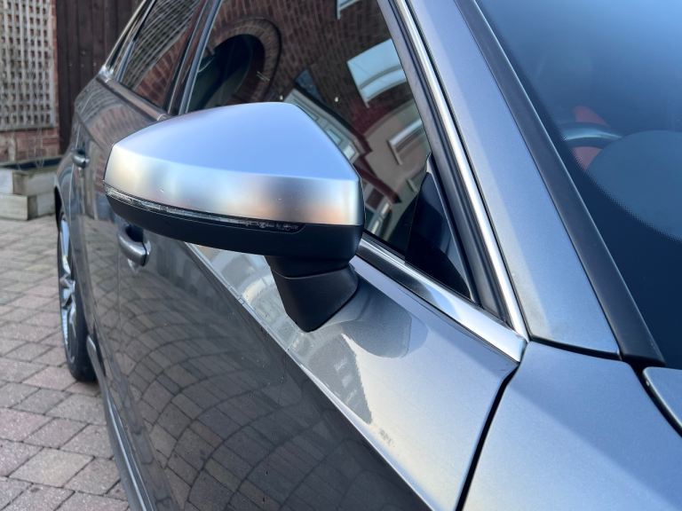 Audi s3 s Tronic - Audi service history + 2 keys
