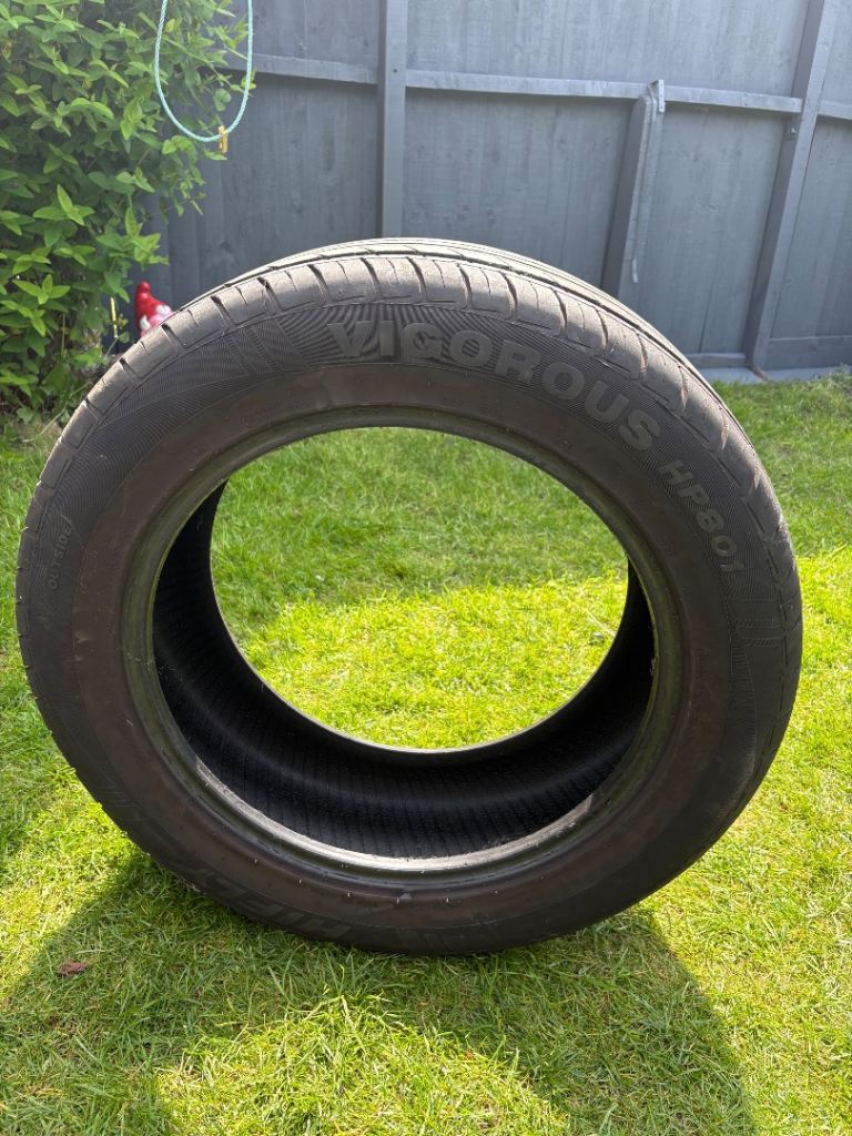 Pickup Truck tyre 255/55R19 111V XL Extra Load 