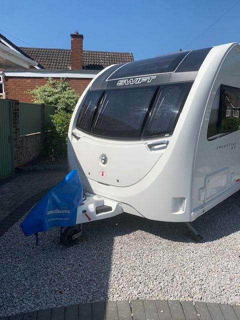 SWIFT FREESTYLE S4 SB 4 BERTH CARAVAN