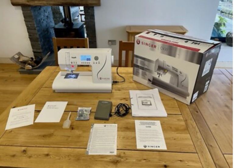 Singer sewing machine C430
