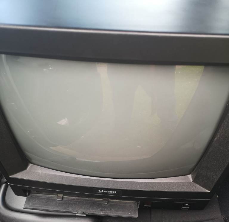 Osaki Tv CRT 14 inch 