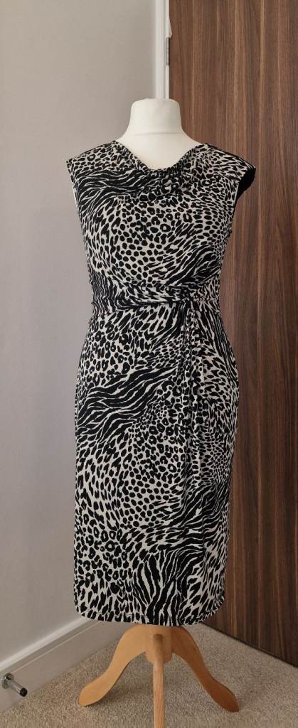 Women's Planet Animal Print Dress Size 10