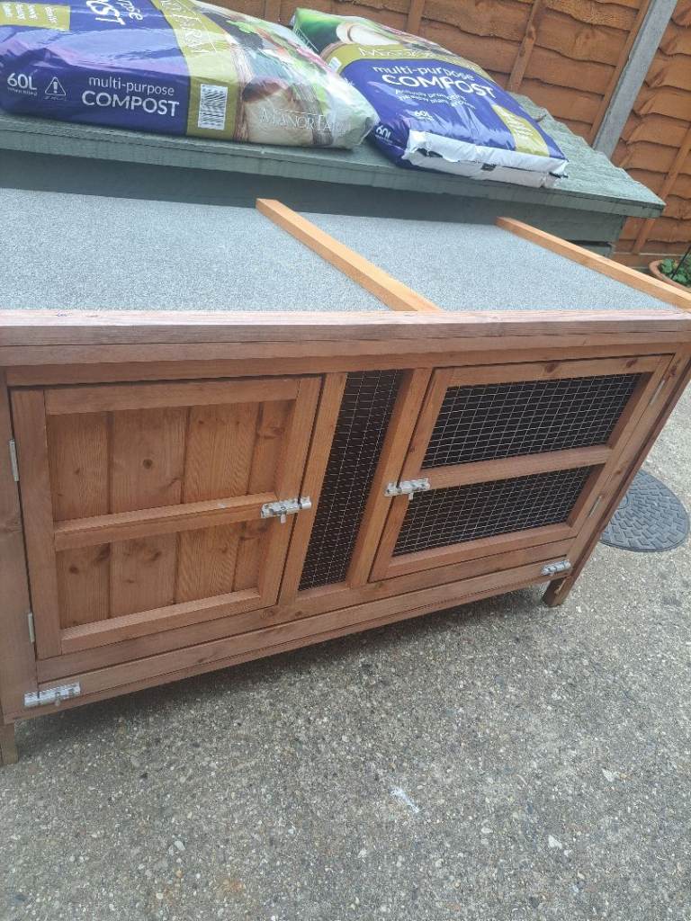 Animal hutch