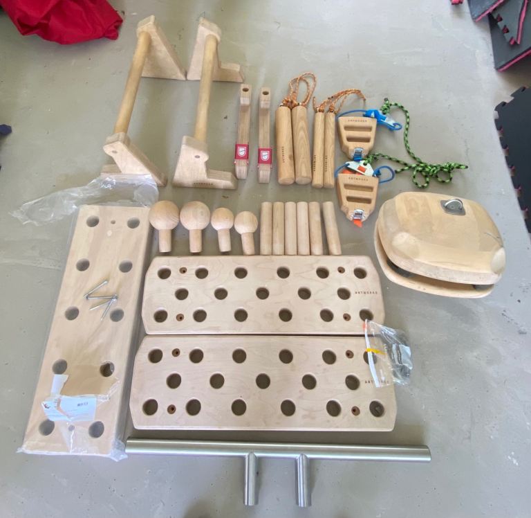 ANTWORKS Climbing Gym And Calisthenics Equipment, Good Used Condition