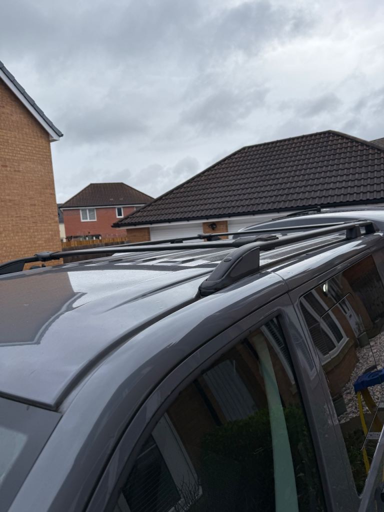 Roof Rails and cross bars for VW Transporter T6