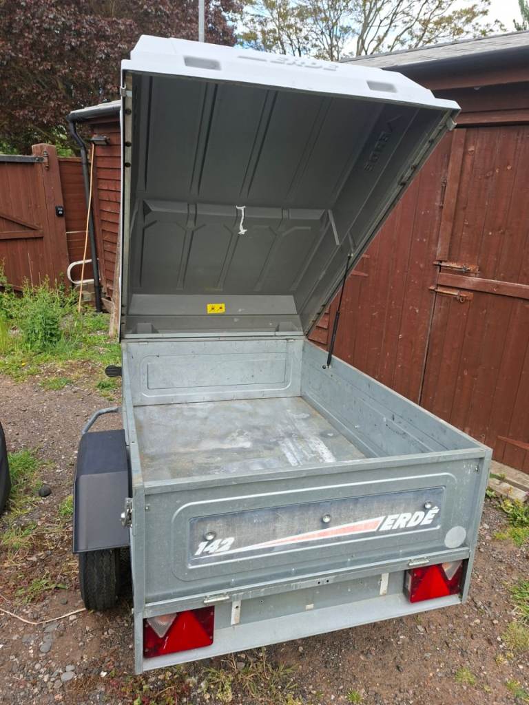 Erde 147 Camping Trailer with Hard Top