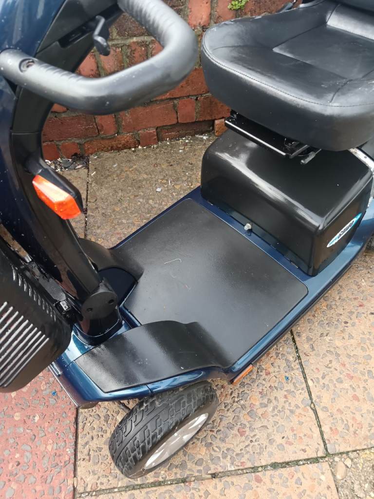 Mobility scooter 