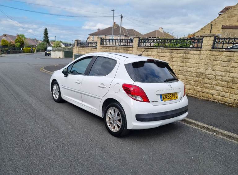 2010 PEUGEOT 207 1.6 HDI ECONOMIQUE PLUS LONG MOT CHEAP RUNAROUND IDEAL FOR NEW DRIVER