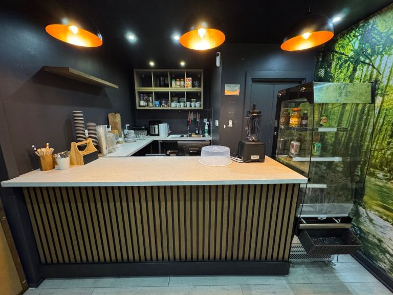 Coffee Shop/Takeaway Business For Sale - Prime Location - City Centre - Near Events Arena