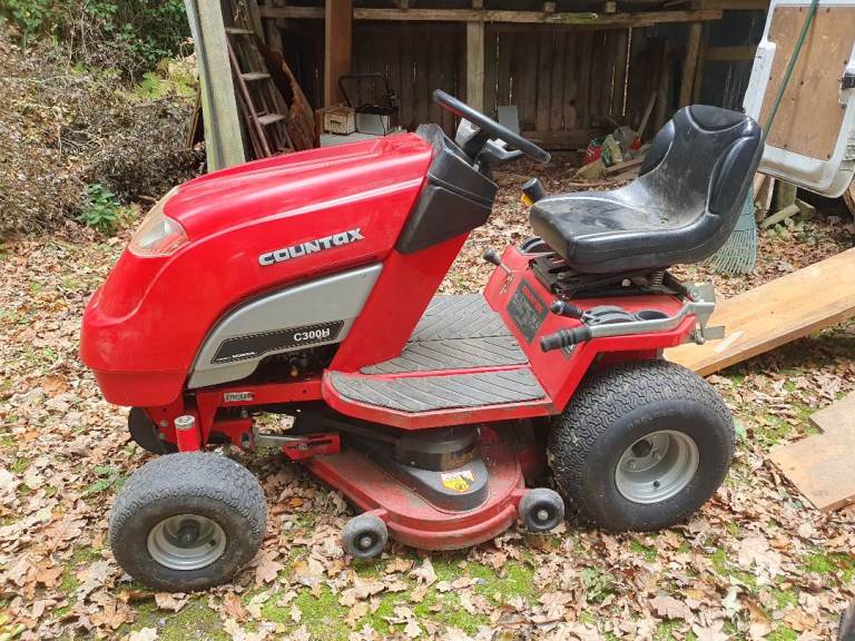 Countax C300h - spares or repairs (sweeper and collector inc)