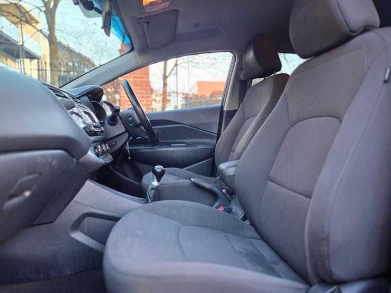 2015 Kia Rio 1.25 SR7 5dr HATCHBACK PETROL Manual