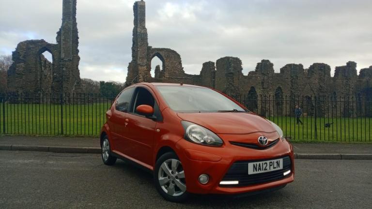 2012 Toyota AYGO 1.0 VVT-i Fire 5dr [AC] *12 MTH MOT* £20 TAX HATCHBACK Petrol Manual