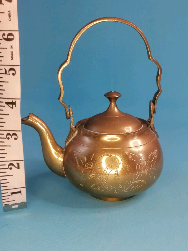 6-inch Vintage Indian/ Middle East Etched Leaf Brass Tea Pot. 