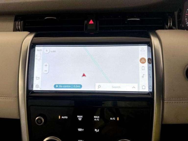 2021 Land Rover Discovery Sport 1.5 P300e 12.2kWh R-Dynamic HSE Auto 4WD Euro 6 (s/s) 5dr Automat...