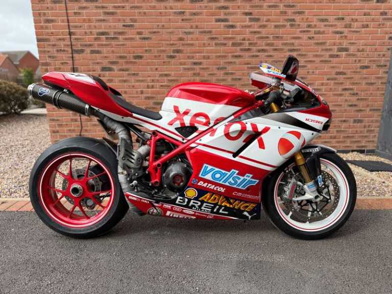 Ducati 1098R Manual