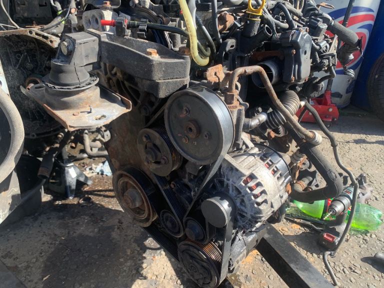 Vivaro/traffic engine