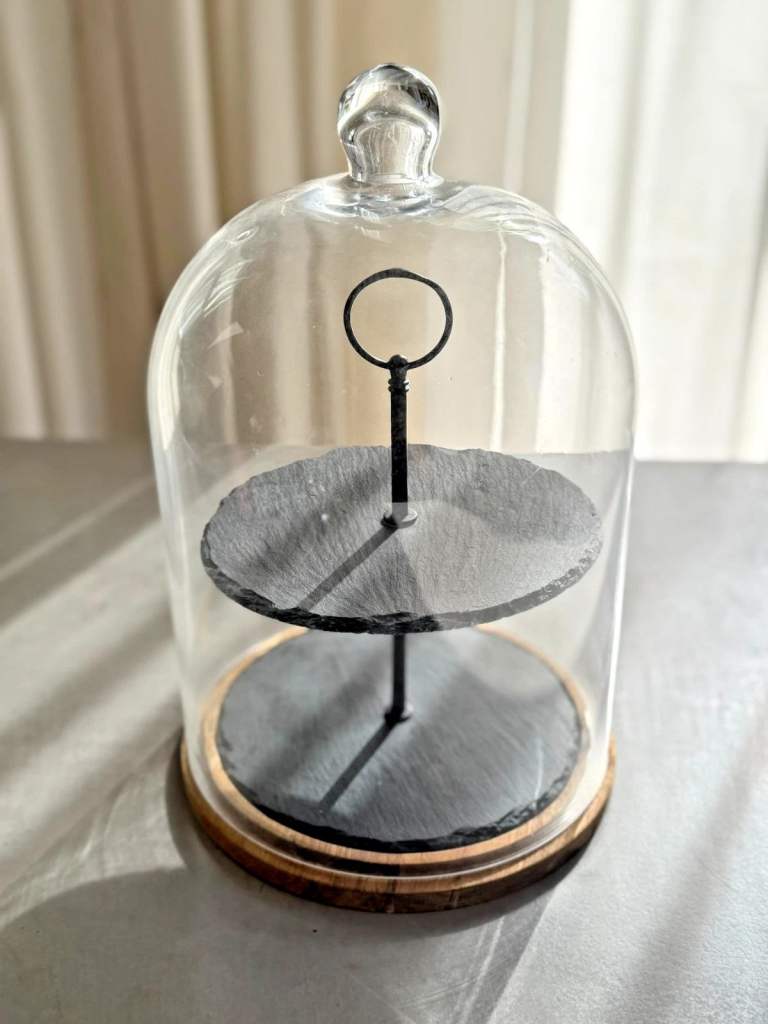 Artesà Appetiser Two Tier Serving Dome/Cake Stand - Excellent Condition!