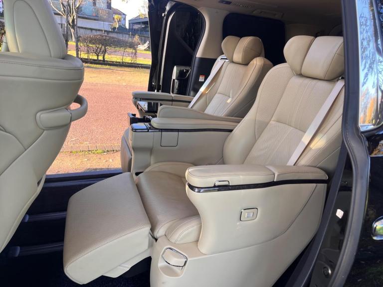  Toyota Alphard 2.5 HYBRID PETROL EXECUTIVE LOUNGE Petrol/Electric Hybrid Automatic