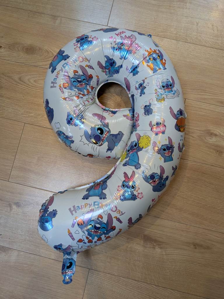 Stitch number 9 balloon 