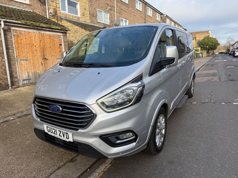 Ford, TOURNEO CUSTOM, MPV, 2021, Automatic, 1996 (cc), 4 doors