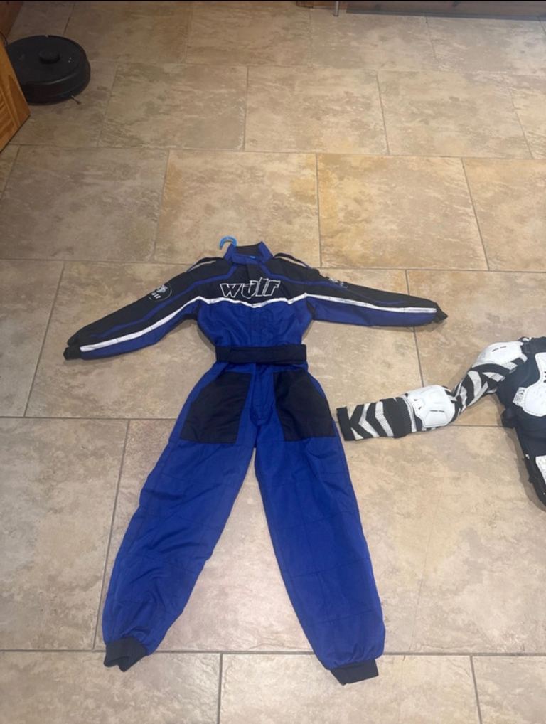 Wulf Motocross Race Suit & Protective Top – Good Condition