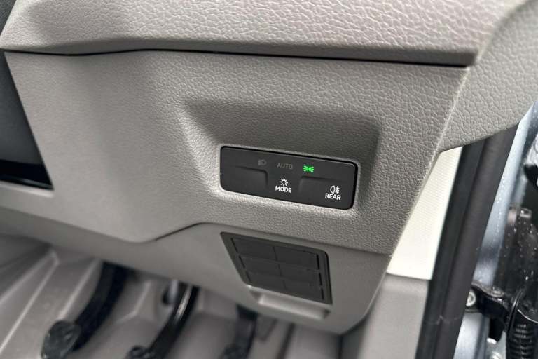 2025 Volkswagen Crafter 2.0 TDI 140PS Commerce High Roof Van PANEL VAN DIESEL Manual