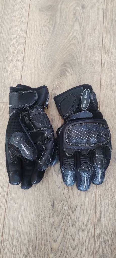 Milano sport motorcycle gloves 