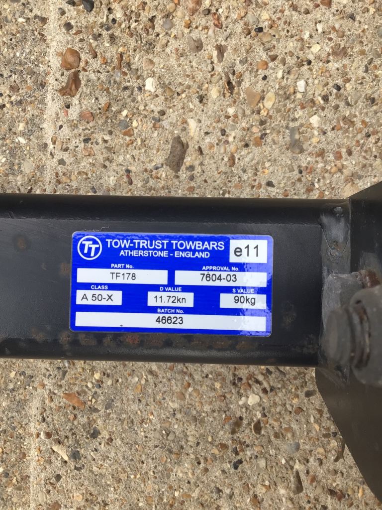 Complete tow bar kit for Ford Mondeo 