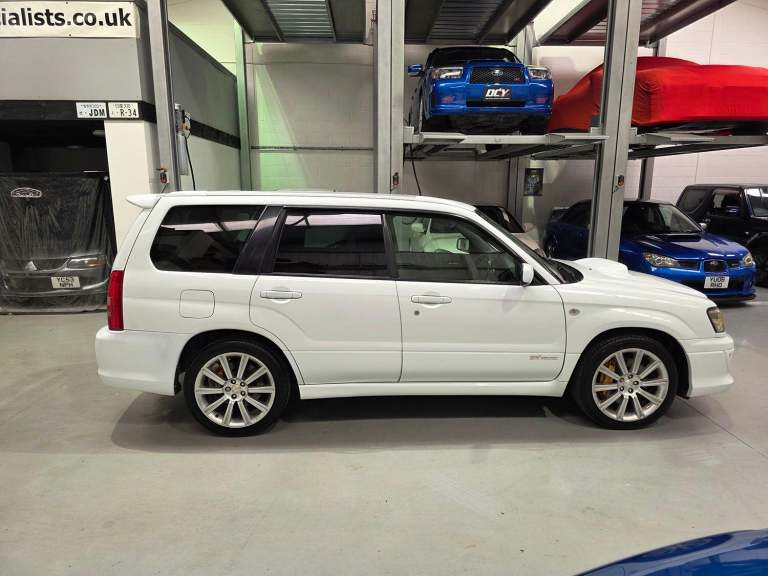 SUBARU FORESTER Sti Sg9 White Manual Petrol 2004