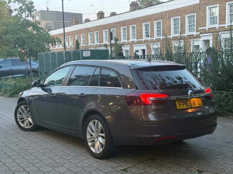 Vauxhall, INSIGNIA, Estate, 2013, Manual, 1956 (cc), 5 doors