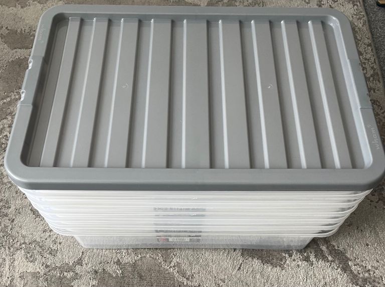 8 x 32L storage tubs 
