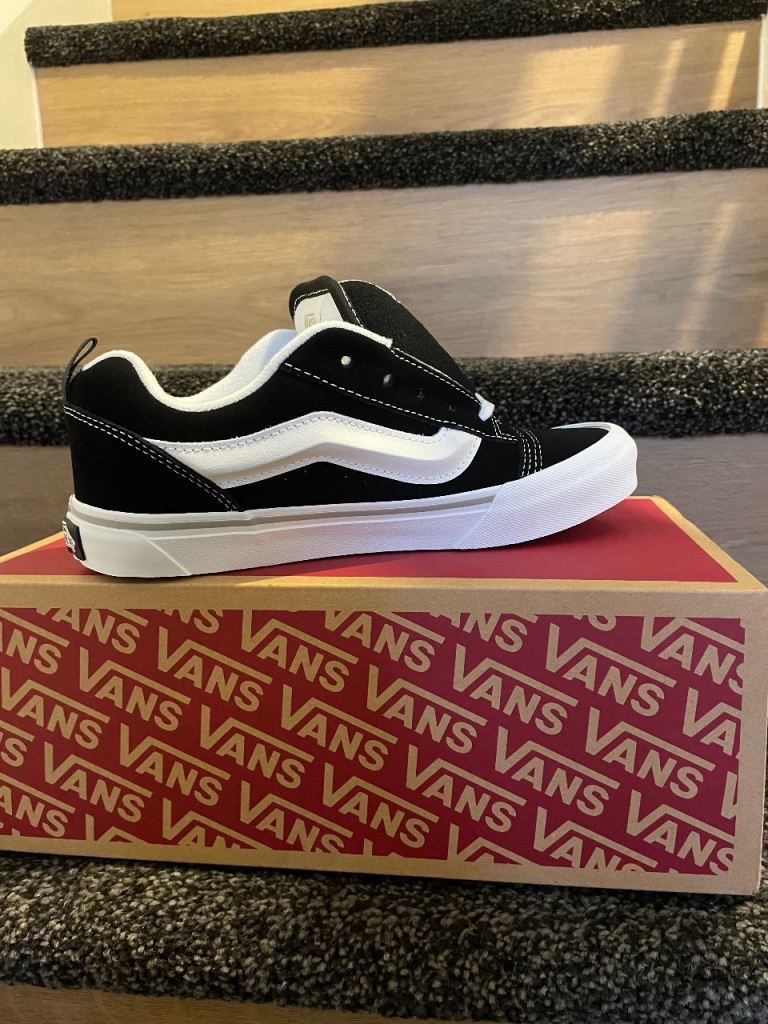 Women's Knu Skool Vans 
