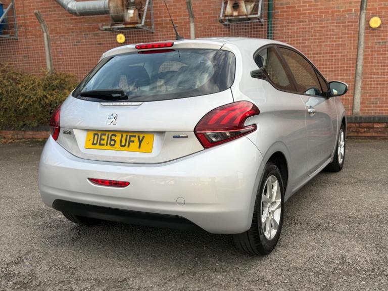 2016 Peugeot 208 1.2 PureTech 82 Active 3dr HATCHBACK PETROL Manual