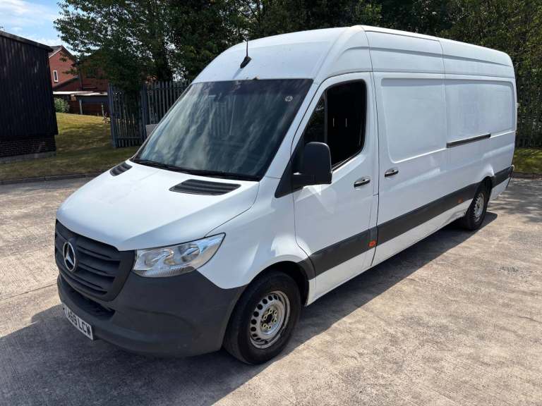 2019/69 Mercedes Sprinter LWB