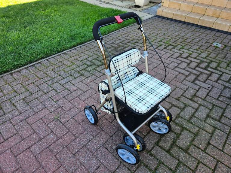 Cielo Stroller, sit & go walker, shopping trolley / seat