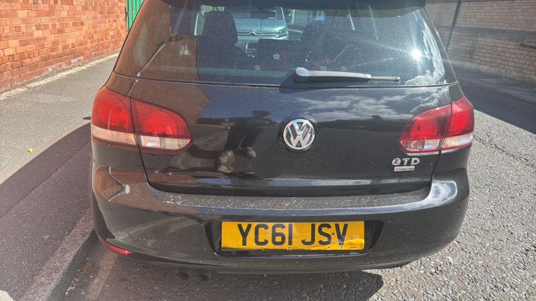 Volkswagen, GOLF, Hatchback, 2011, Manual, 1968 (cc), 5 doors