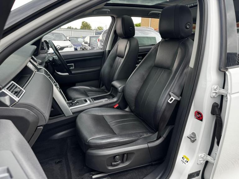 2018 Land Rover Discovery Sport 2.0 Si4 240 HSE 5dr Auto ESTATE PETROL Automatic