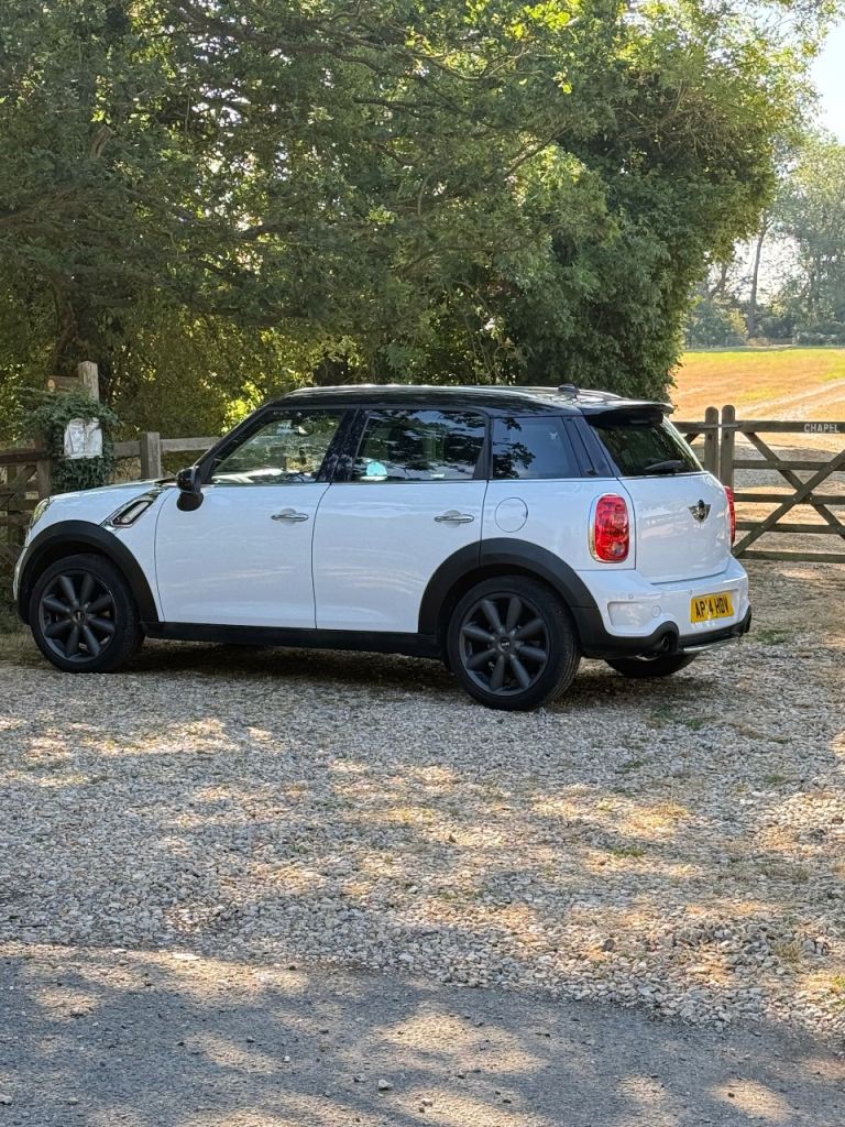 Mini, COUNTRYMAN, Hatchback, 2014, Manual, 1598 (cc), 5 doors