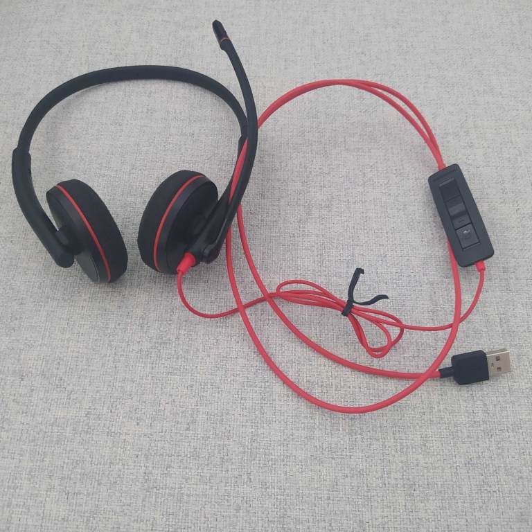 Poly Blackwire 3220 Dual Ear Stereo Headset. RRP £53.