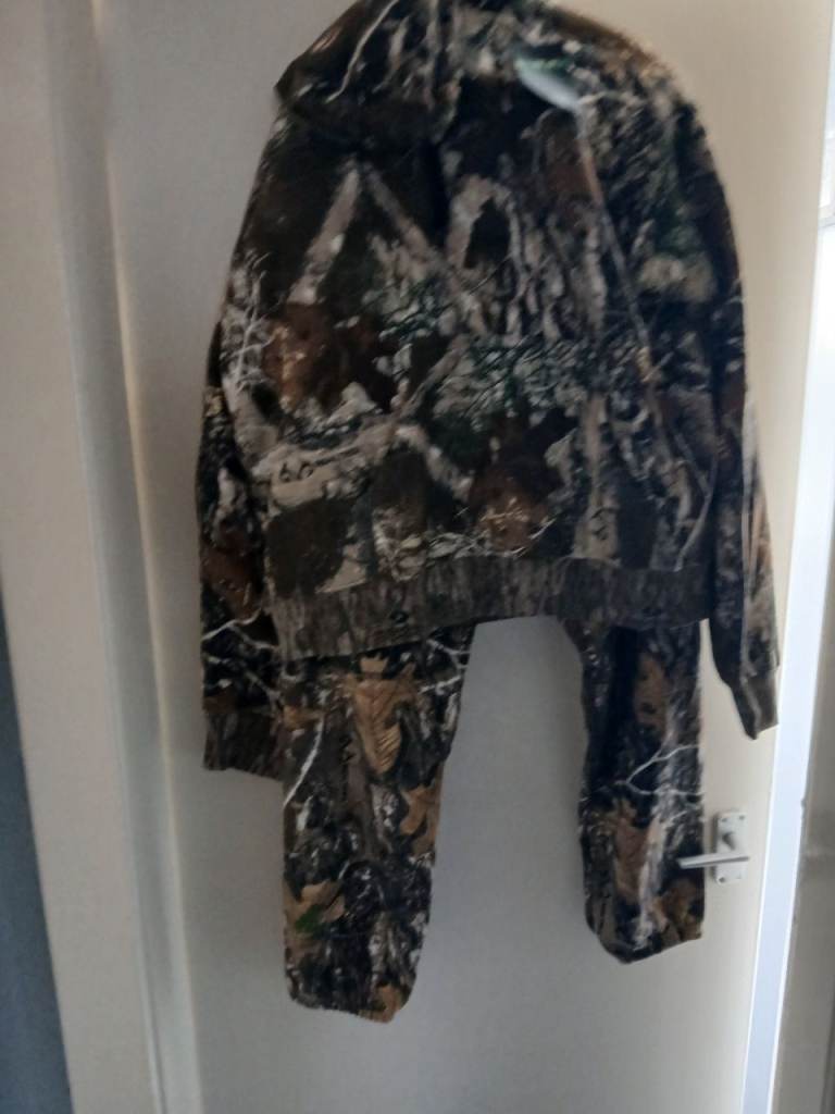 Fishing tracksuit camo style 