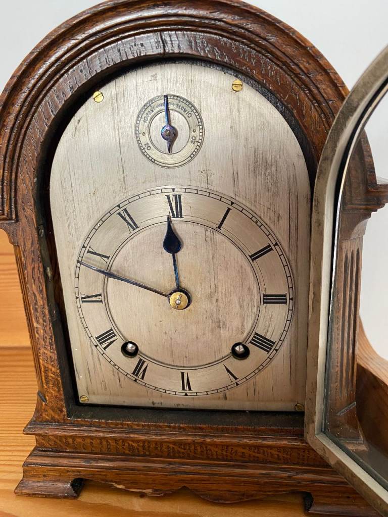 Vintage Dark Brown Wooden Mantel Clock with Key