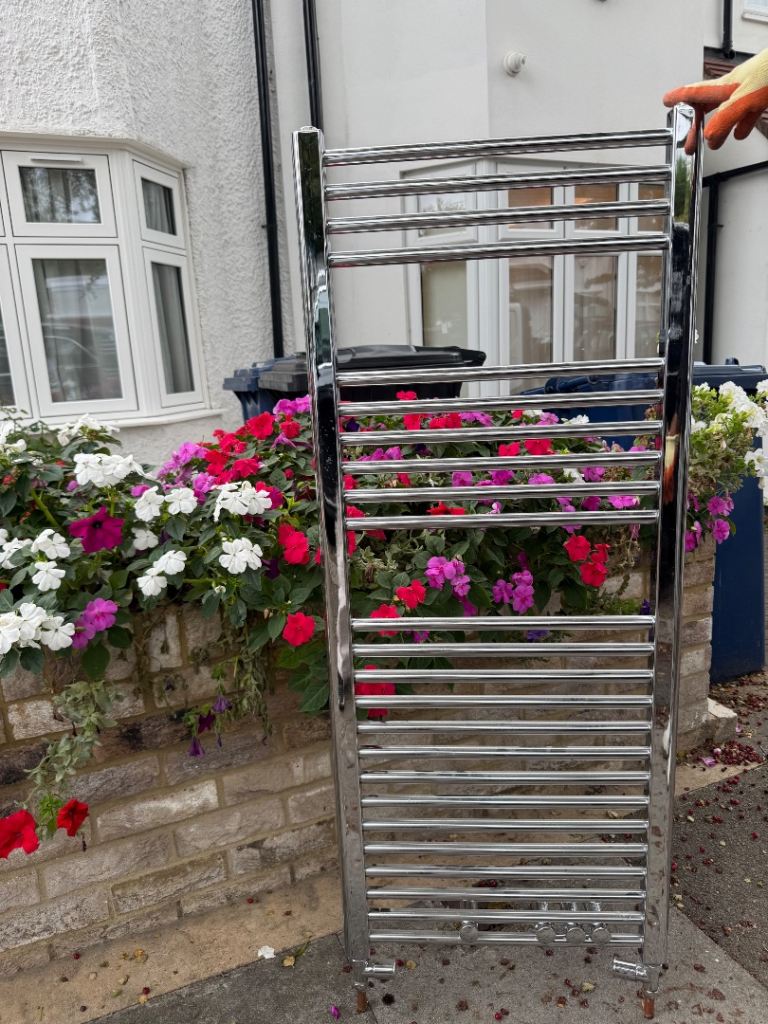 Chrome Heated Towel Rail – Good Condition