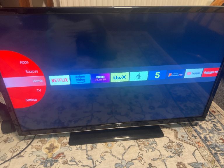 JVC LT-32C690(A) 32” HD 1080p LED Smart TV