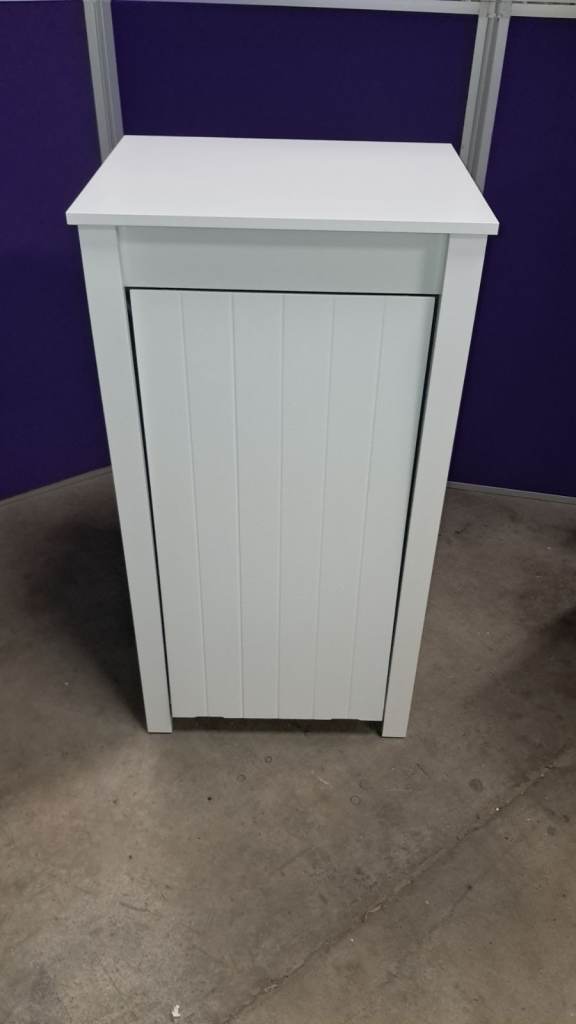 White Wooden Laundry Hamper with Removable Bag – new 