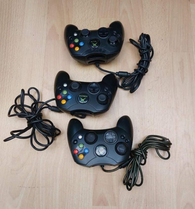 3x Microsoft Xbox Original Translucent Green Con Controllers 