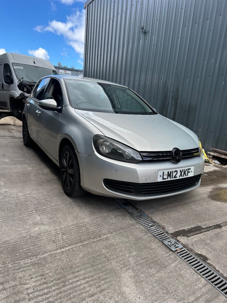 Volkswagen, GOLF, Hatchback, 2012, Manual, 1968 (cc), 5 doors