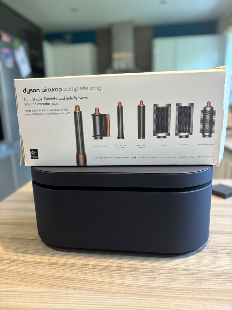 Dyson airwrap complete long