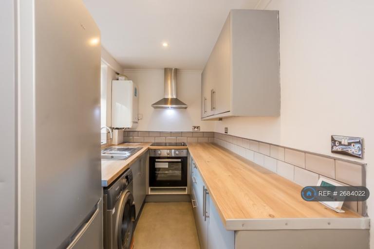 2 bedroom house in Dickinson Street, Darlington, DL1 (2 bed) (#2684022)